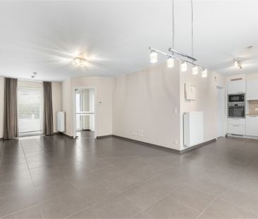 Recente woning met 3 slaapkamers nabij het centrum. - Photo 2