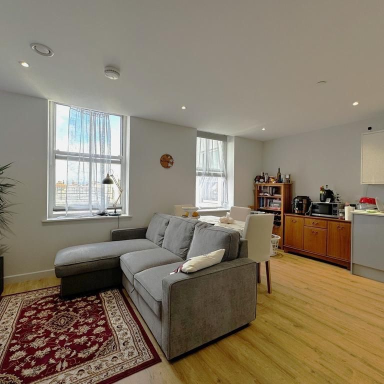 1 bedroom flat to rent - Photo 1