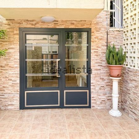 Alquiler de piso en Plaza de Aranjuez - Photo 1