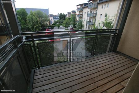 Schicke Wohnung mit Balkon und Lift nahe dem Stadtzentrum in ruhiger Lage! (WE 18) - Photo 2