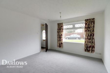 2 bedroom semi-detached bungalow to rent - Photo 2