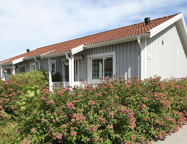 Karolinervägen 31 - Foto 1