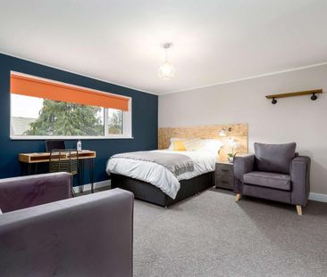 1 bedroom in a house share to rent - Photo 3