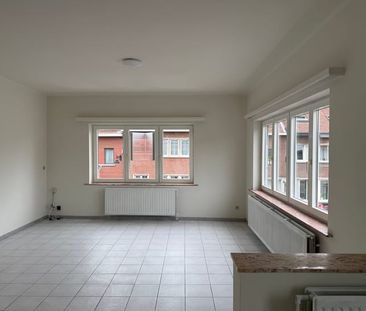Appartement te huur - Foto 1