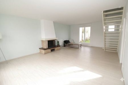 Maison 4 pièces - - Photo 2