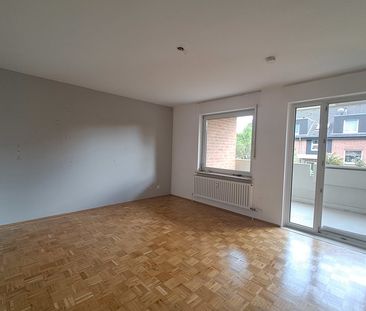 Großzügige Wohnung im 2 ten Untergeschoß mit Sonnenbalkon und Echth... - Foto 1