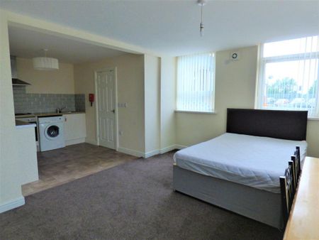 1 bedroom flat to rent - Photo 5