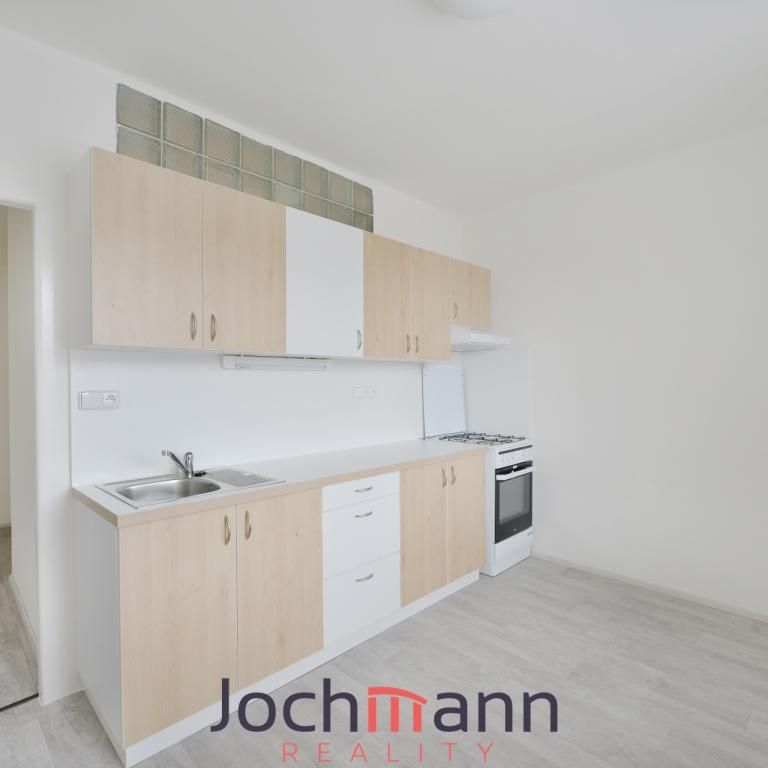 Pronájem bytu 2+1 52 m2 - Fotografie 1