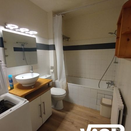 STUDIO MEUBLE PROCHE PLACE JOURDAN - Photo 3