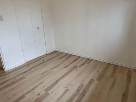For Lease - 1825 WHITNEY Street Unit# 314, London East, Ontario - Photo 4