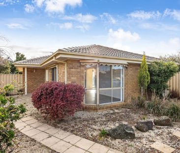 “Charming Home on Spacious 590sqm Allotment in Prime Location!” - Photo 5