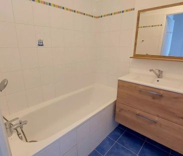 location Appartement T2 DE 43.44m² À ELANCOURT - Photo 6
