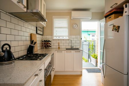 Unit 2, 41 Spring Street, Onehunga, Auckland - Photo 4