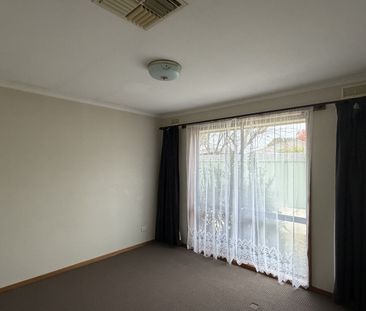 2 / 21 Maude Street, SHEPPARTON VIC 3630 - Photo 2