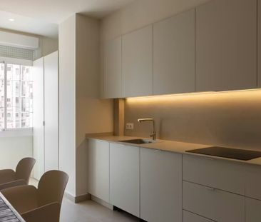 Carrer de Ciscar, Valencia, Valencian Community 46005 - Photo 4