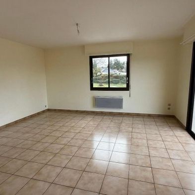 Appartement à louer, 2 pièces - Mûrs-Erigné 49610 - Photo 1