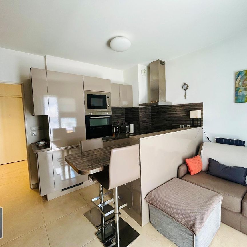 Location Appartement 2 pièces 32m² CANNES 06400 - Photo 1
