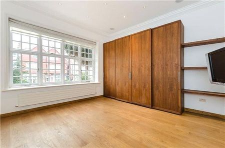 Bracknell Gardens, Hampstead, London - Photo 2