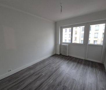 Location Appartement 4 pièces 71m² VILLERS LES NANCY 54600 - Photo 2