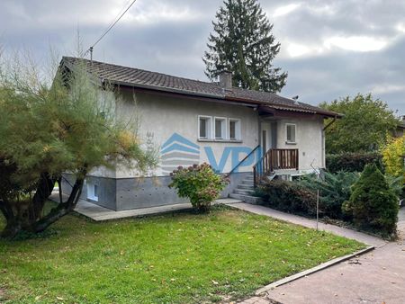 8-room villa for rent in Chêne-Bourg - Photo 2