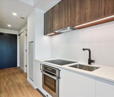 For Lease - 689 The Queensway N/A Unit# 613, Toronto, Ontario - Photo 4