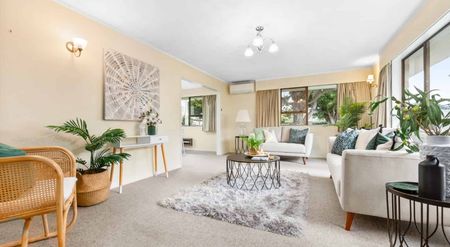 19a Totara Crescent, Woburn - Photo 5