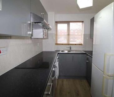 Dunnock Close, Edmonton, N9 - Photo 3