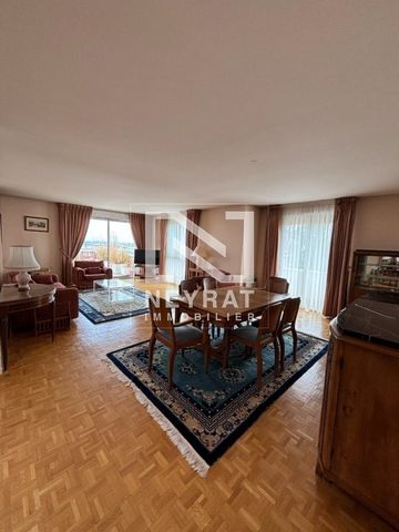 Location Appartement 4 pièces Meublé 144m² TALANT 21240 - Photo 3