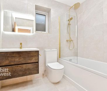 2 bedroom detached bungalow to rent - Photo 1