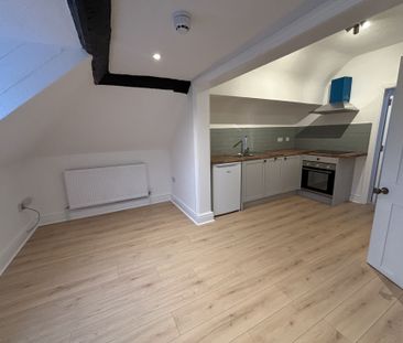 High Street, Coleshill - Photo 3