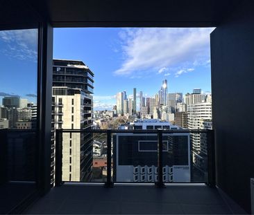 1907/408 Spencer Street - Photo 3