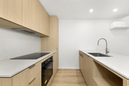 Stylish Apartment Living in Denman Prospect - Photo 3