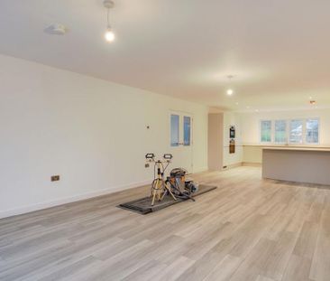 3 bedroom bungalow to rent - Photo 6