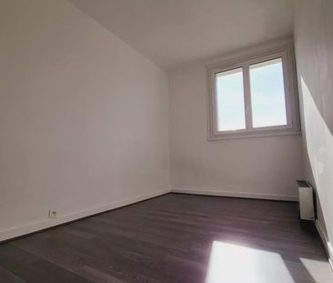 Location Appartement 3 pièces 72m² CHAMBERY 73000 - Photo 5