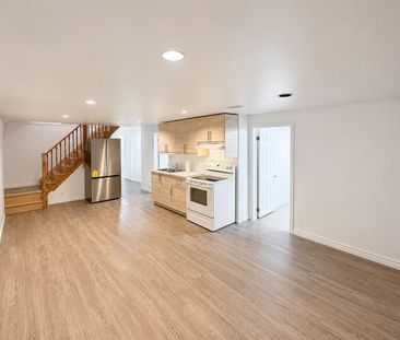 For Lease - 77 Beswick Drive Unit# Lower Unit, Newmarket, Ontario - Photo 2