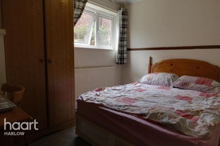 3 bedroom terraced house to rent - Photo 4
