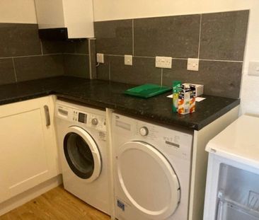 1, Sutton Court - Photo 4