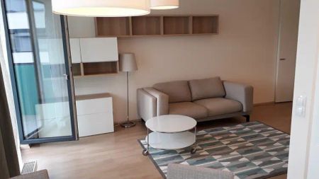 Pronájem zařízeného bytu 1+kk o velikosti 39,8 m - Photo 2