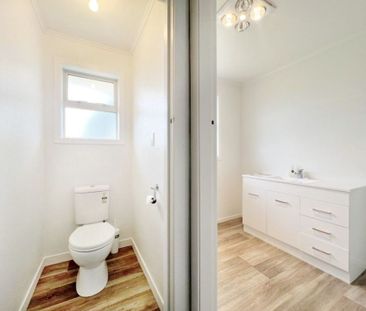 12 Pryce Place, 3216, Silverdale - Photo 1