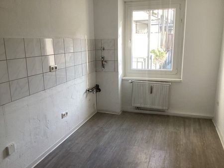 Gemütliche 1,5-Zimmer-Wohnung in ruhiger Lage sucht nette Mieter - Foto 2