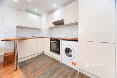 1 bedroom flat to rent - Photo 5