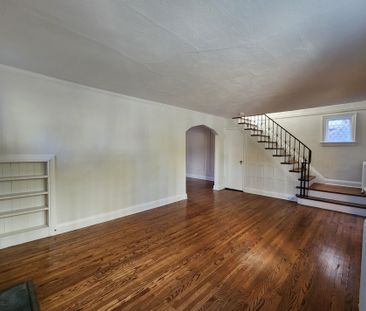 For Lease - 43 Glendora Avenue, Toronto, Ontario - Photo 6