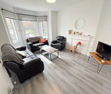 To Rent Southcote Road, Springbourne, Bournemouth, BH1 £2,160 pcm T... - Photo 1