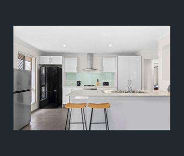 RENTAL DISCLAIMER: Rent will increase from $590 PW to $640 PW after... - Photo 6