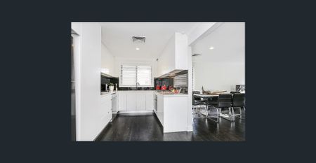 Charming Family Home with Timeless Hardwood Floors in Prime Kellyville Location - Photo 3