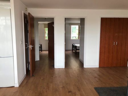 2 Bed Flat, Garland Court, SE17 - Photo 3