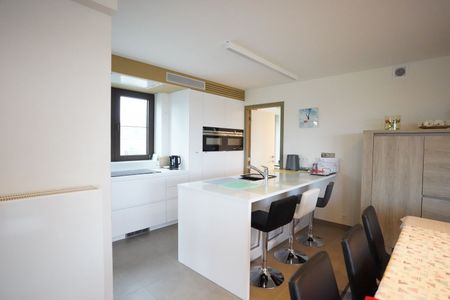 Fijn twee slaapkamerappartement met garage - Foto 4