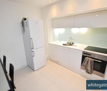 1 bedroom apartment to rent - Photo 2