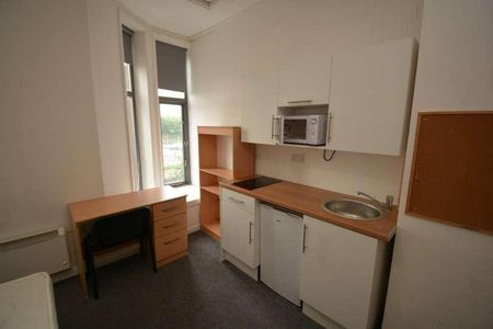 King Street West, Wigan, WN1 - Photo 4