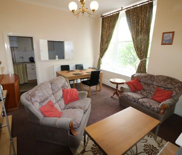 Hessle Road, Hull - Photo 1